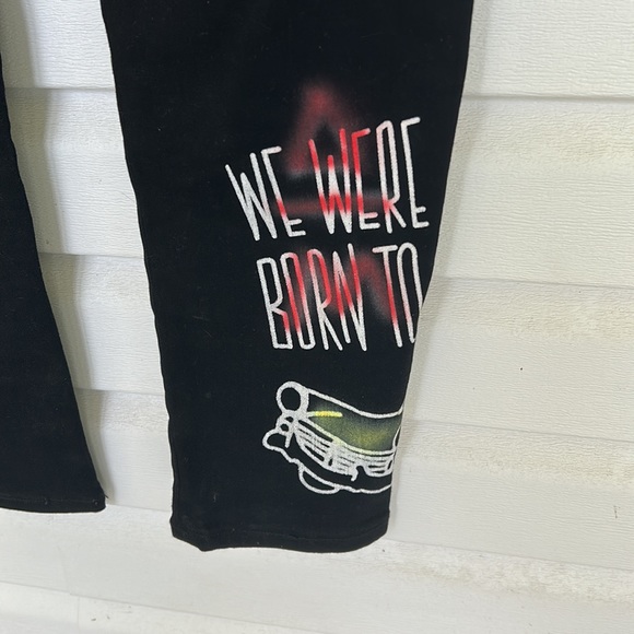 Lifted Anchors Jeans - Picture 10 of 12